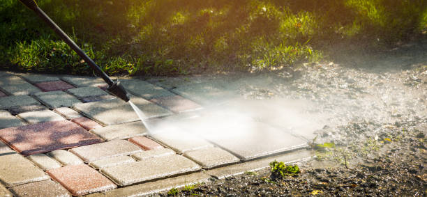 Best Spring Cleaning  in Bloomingburg, OH